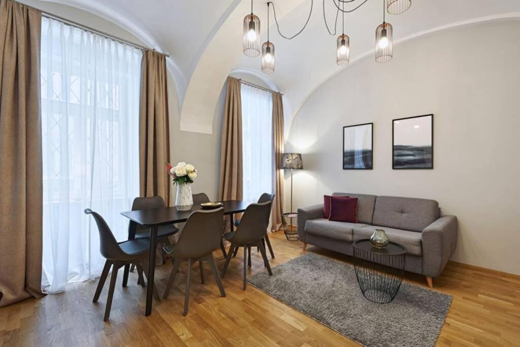 Vienne City Apartment Crown 6 エクステリア 写真