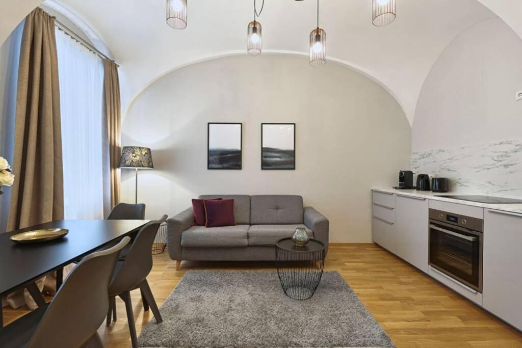 Vienne City Apartment Crown 6 エクステリア 写真